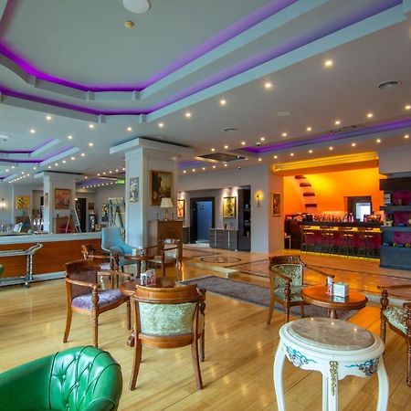 Phoenicia Express Hotel Bukarest Exterior foto